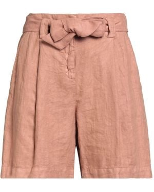 Eleventy Shorts & Bermuda Shorts - Red
