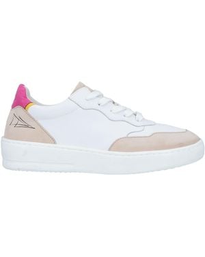 Nevver Sneakers - White