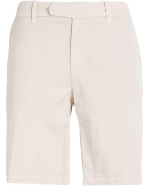 Eleventy Shorts & Bermuda Shorts - Natural