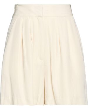 St. Agni Shorts & Bermuda Shorts - Natural