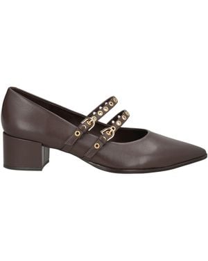 Carrano Court Shoes - Brown