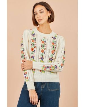 Yumi' Floral Embroidery Cable Jumper - Natural