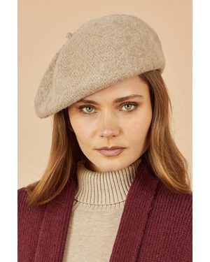Yumi' Soft Knitted Beret - Brown