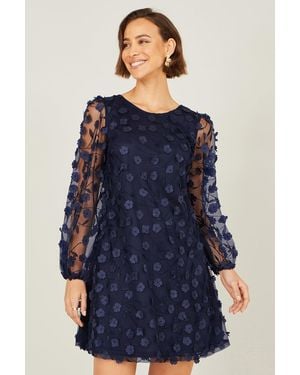 Yumi' Long Sleeve Floral Applique Tunic - Blue