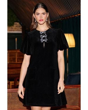 Yumi' Velvet Embellished Bow Tunic Dress - Black