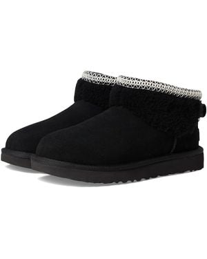 UGG Classic Ultra Mini Maxi Curly Boots 7 B - Black
