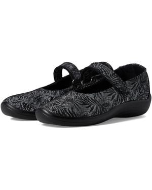 Arcopedico Estrela Flat Shoes, Nylon/Rubber - Black