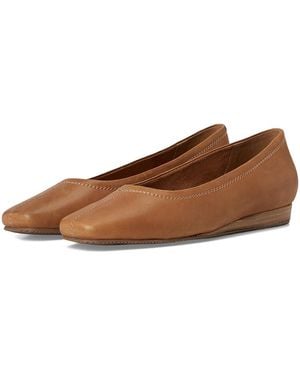 Softwalk Vera Cruz Flat Shoes 8 N (A) Leather - Brown