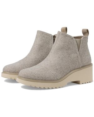 TOMS Maude (Natural Shimmer) Shoes - Metallic