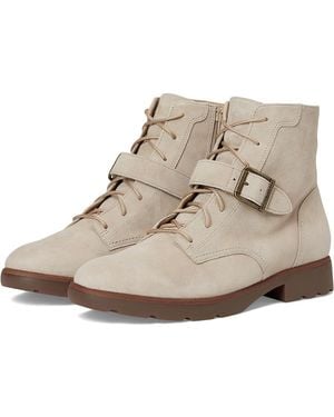 Vionic Catina Boots - Brown