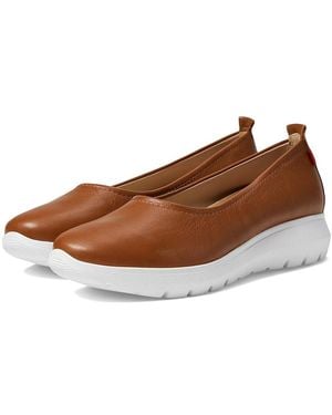 Marc Joseph New York Jamie Street (Cognac Napa Soft) Flat Shoes - Brown