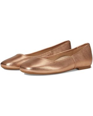Vionic Orinda 2 Shoes - Brown