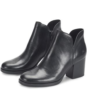 Born Olivia Boots 9.5 M (B) Suede - Black
