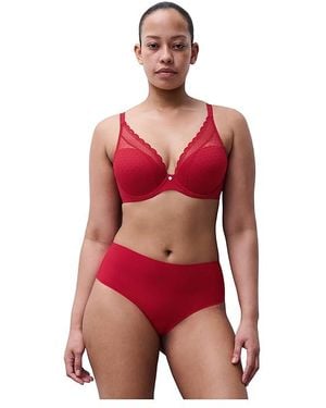 Chantelle Norah Chic Plunge T-Shirt Bra Bra, Elastane/Lace/Nylon - Red