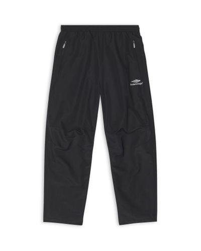 Balenciaga 3b Sports Icon Small Fit Tracksuit Pants - Black