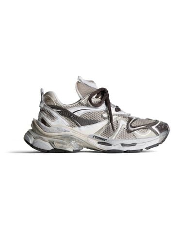 Balenciaga Runner 2.0 Sneakers - Gray