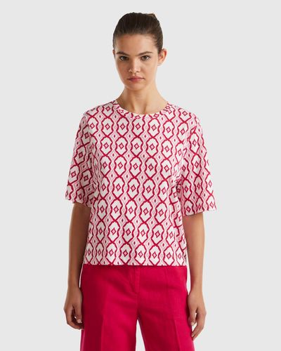 Benetton T-shirt With Geometric Pattern - Red