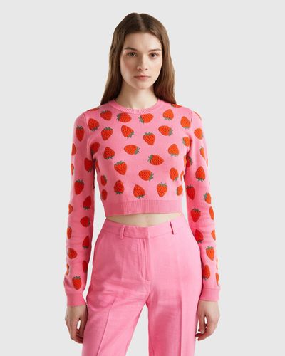 Benetton Cropped Pullover In Rosa Mit Erdbeermuster - Rot