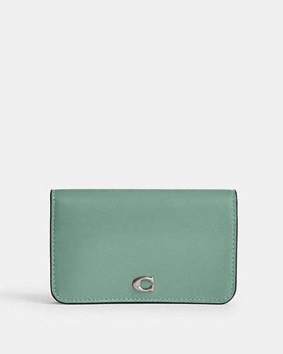 COACH Essential Slim Card Case - Green