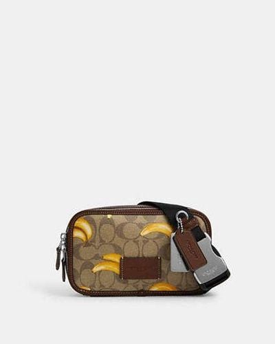 COACH Wyatt Belt Bag With Banana Print - Brown | Pvc - Black
