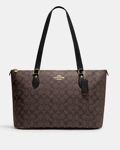 COACH Gallery Tote - Brown