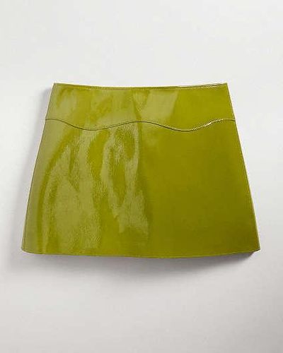 COACH Wavy Mini Skirt In Crinkle Patent Topia Leather - Green