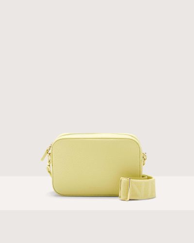 Coccinelle Grained Leather Crossbody Bag Tebe Small - Yellow