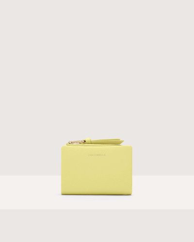 Coccinelle Geldbörse Small aus genarbtem Leder Softy - Gelb