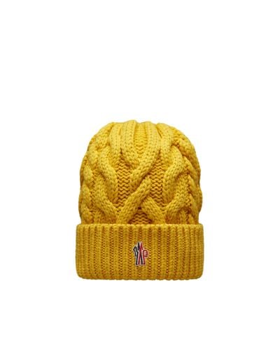 3 MONCLER GRENOBLE Cable Knit Wool Beanie - Yellow