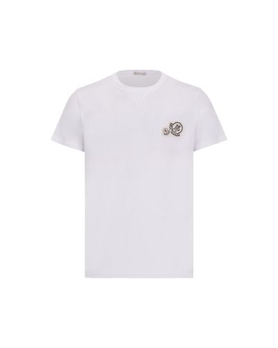 Moncler T-shirt mit doppeltem logoaufnäher - Weiß