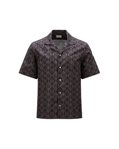 Moncler Camisa con estampado de monograma - Negro