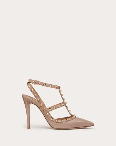 Valentino Garavani LACK-PUMPS ROCKSTUD MIT RIEMCHEN 100 MM - Natur