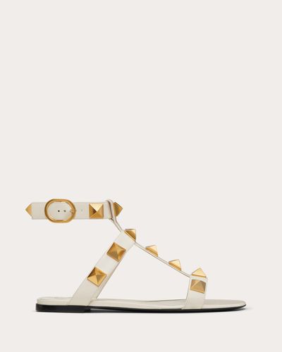 Valentino Garavani FLACHE SANDALEN ROMAN STUD AUS KALBSLEDER - Natur