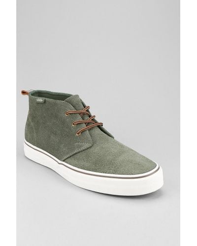 vans chukka boot suede
