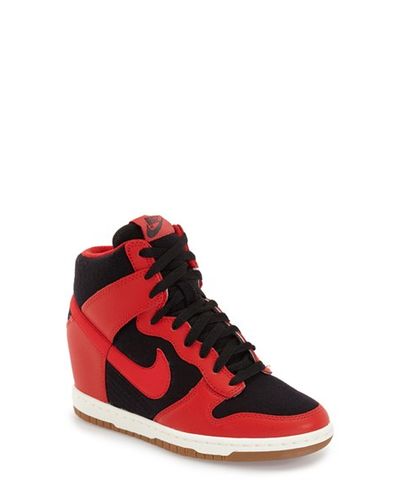 dunk sky hi essential wedge sneaker