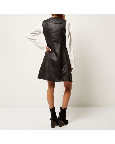 suede sleeveless jacket