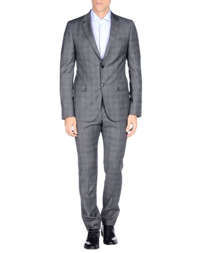 grey gucci suit