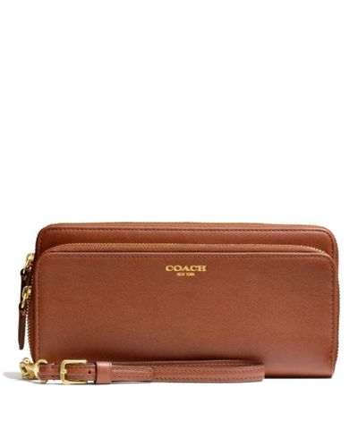 brown leather coach wallet