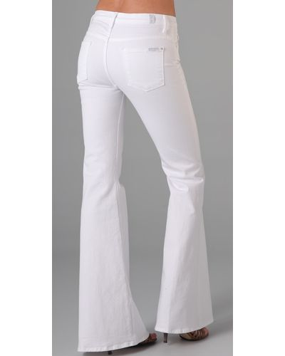 7 For All Mankind Bell Bottom in White - Lyst