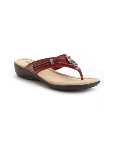 red minnetonka sandals