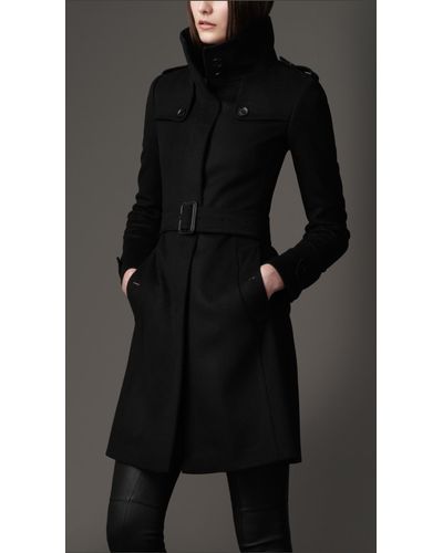 Burberry Virgin Wool Fitted Coat in Black - Lyst