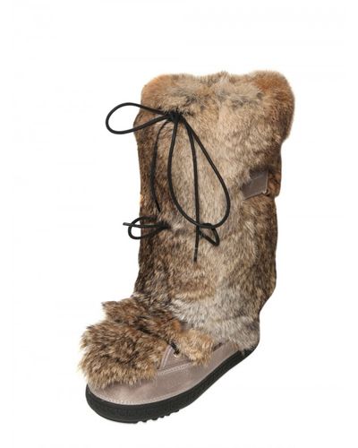 ferragamo moon boots