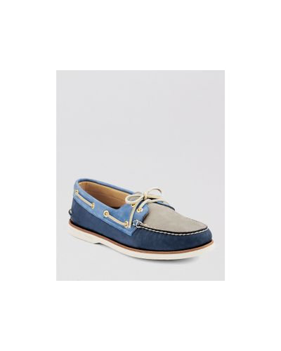 Sperry Top-Sider Gold Eyelet Leather Color Block Boat Shoes in Navy ...