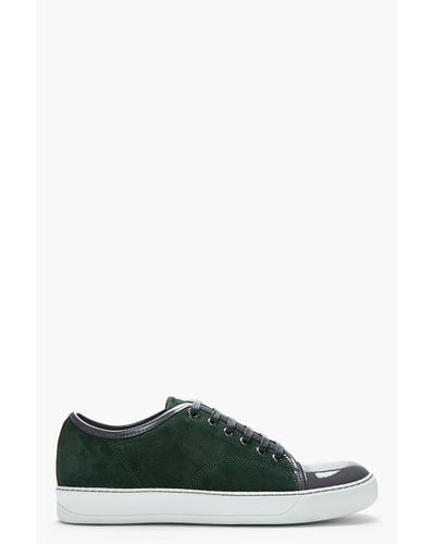 forest green tennis shoes