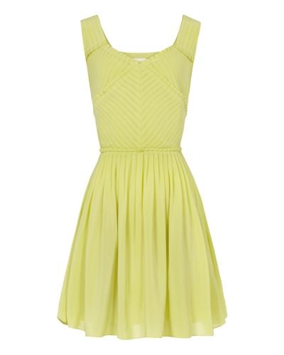 Reiss Leia Pleat Detail Dress in Yellow - Lyst