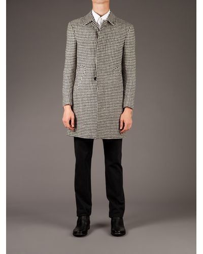 Thom Browne Dogtooth Coat in Black for Men - Lyst