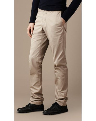 Rise respektfuld Parlament Burberry Slim Fit Cotton Chinos in Brown for Men - Lyst