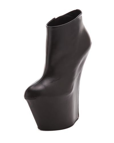 giuseppe zanotti wedge booties