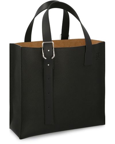 buckle tote bag