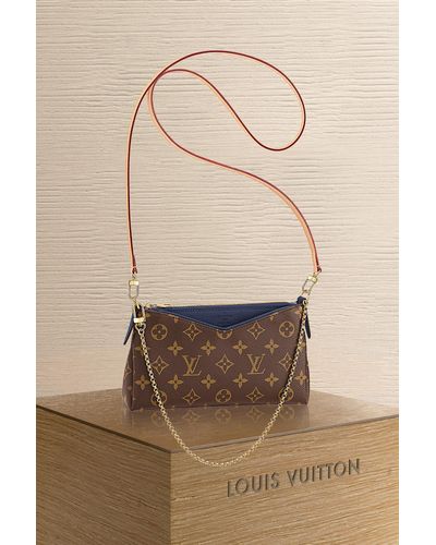 lv pallas pochette